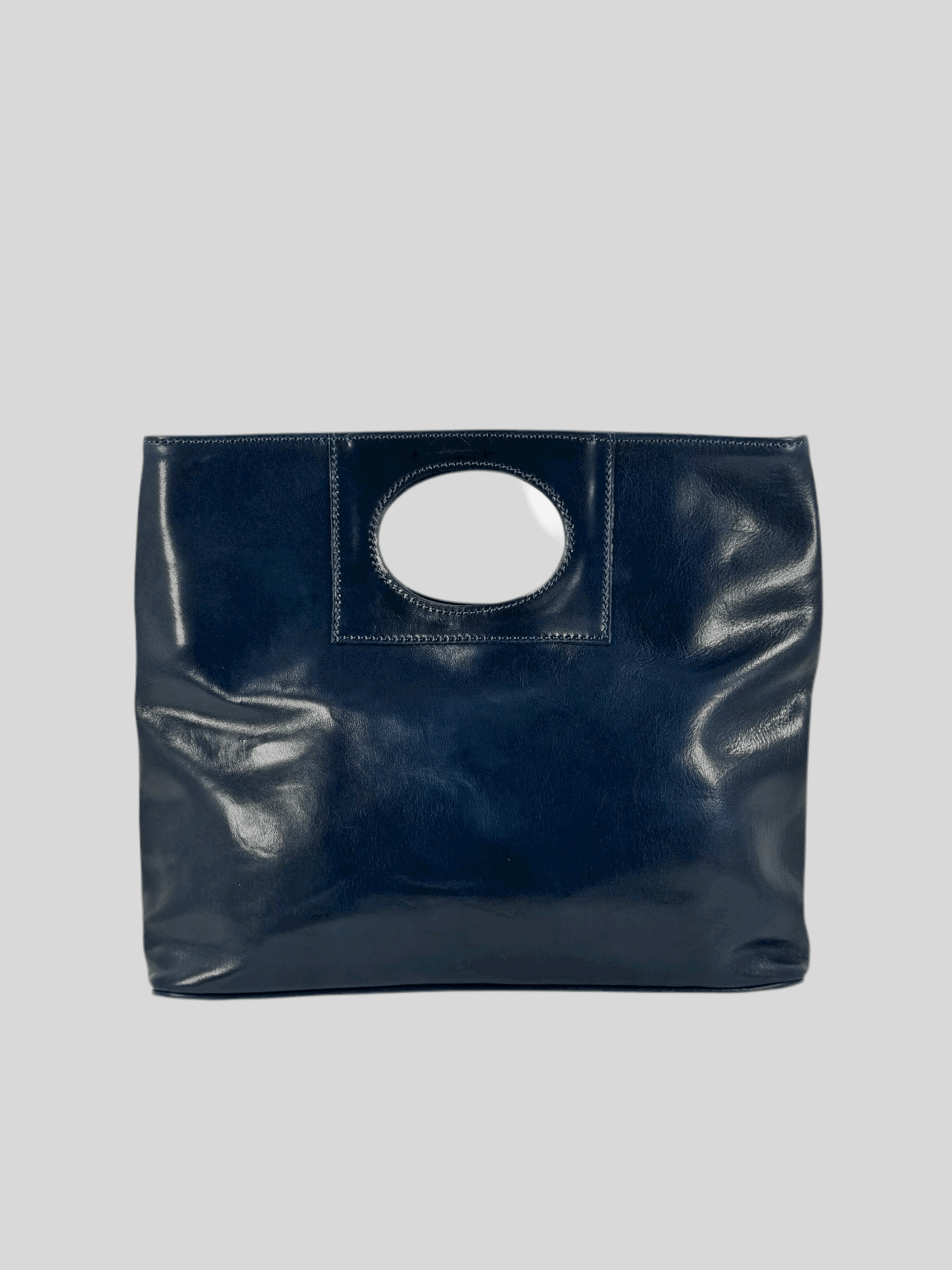 Borsa in Cuoio conciato al vegetale, interno tre scomparti, dalla linea classica - Mahzel
