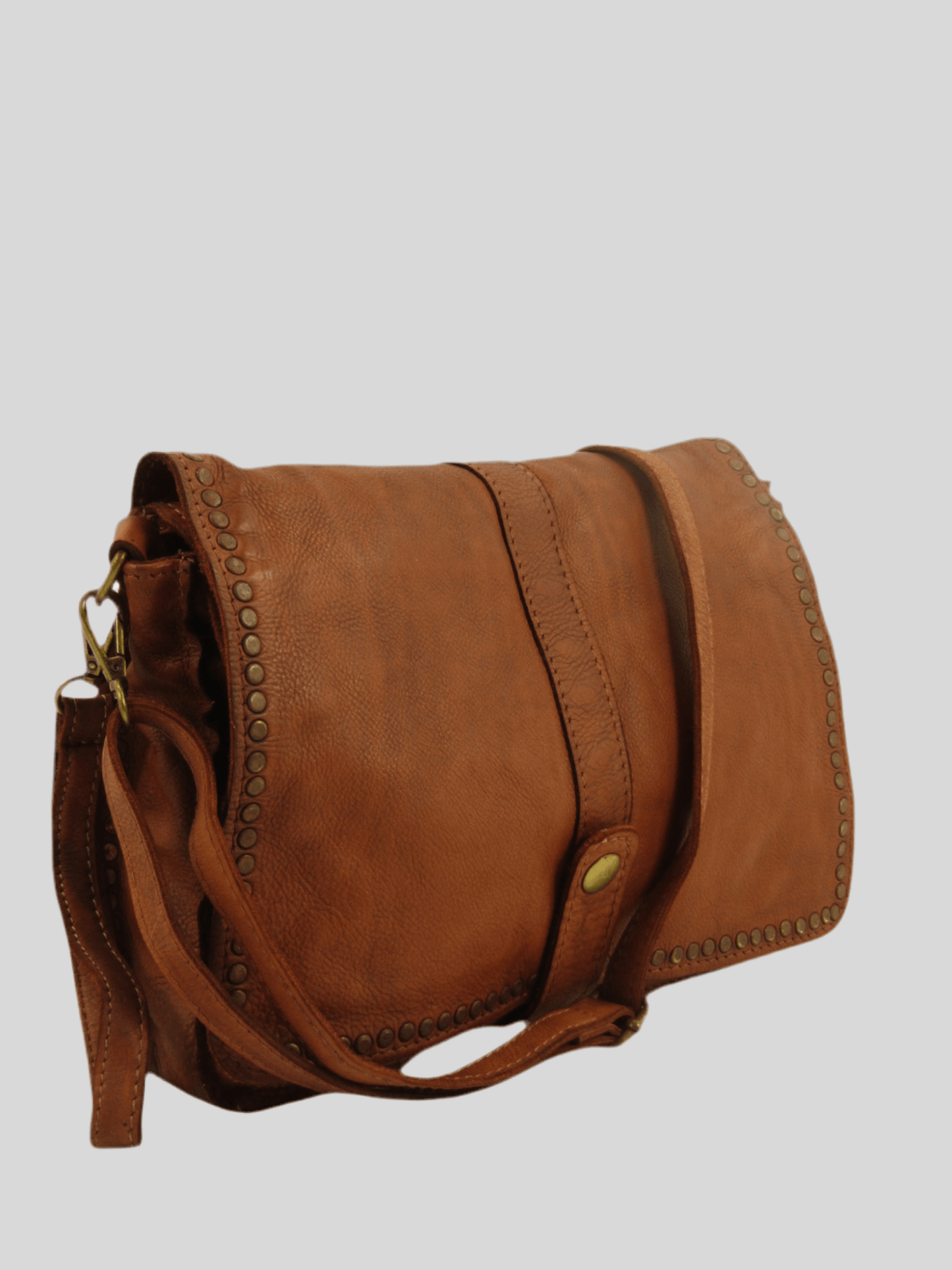 Borsa tracolla e a mano in pelle morbida decorata con borchie Giorgia-Mahzel