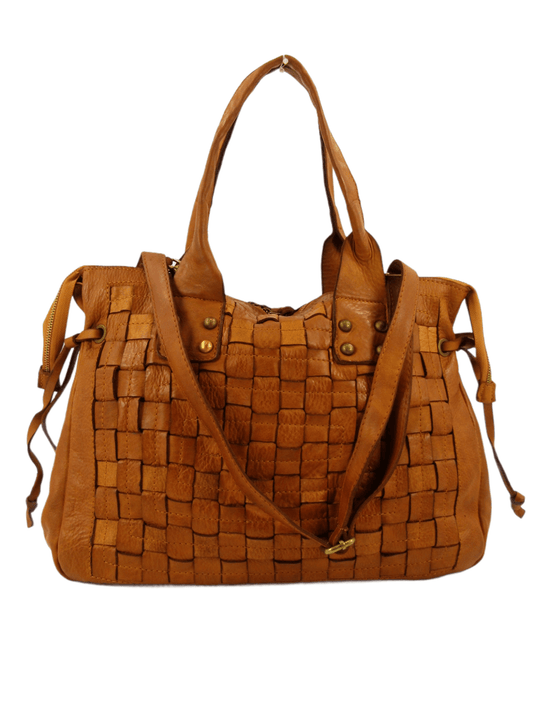 bora tipo shopper in pelle morbida tinta in capo frontale intrecciato costruita con pelle mi di pregio da veri maestri artigiani in toscana