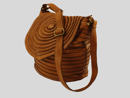 Borsa a spalla e tracolla stringata fatta a mano in pelle morbida - Mahzel