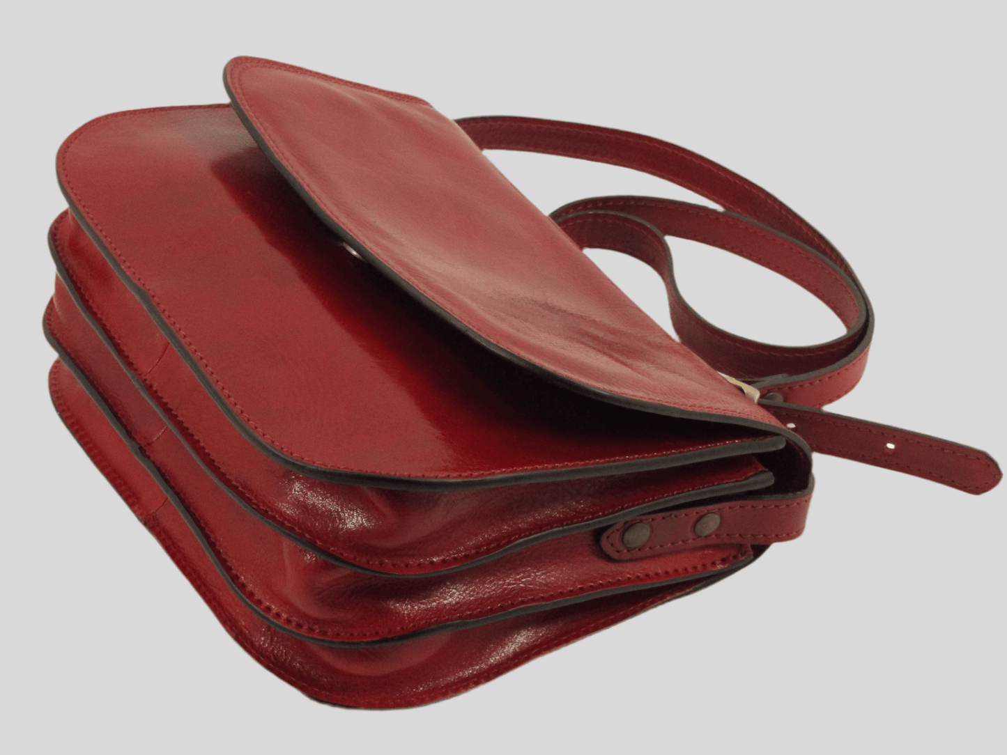 Messenger bag in cuoio conciato al vegetale - Mahzel