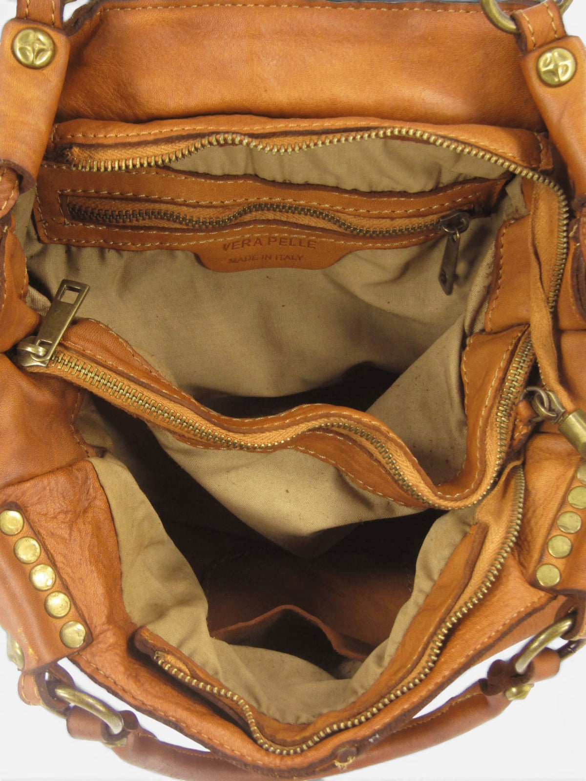 borsa pelle mahzel dettaglio interno rivestito ed accessoriato