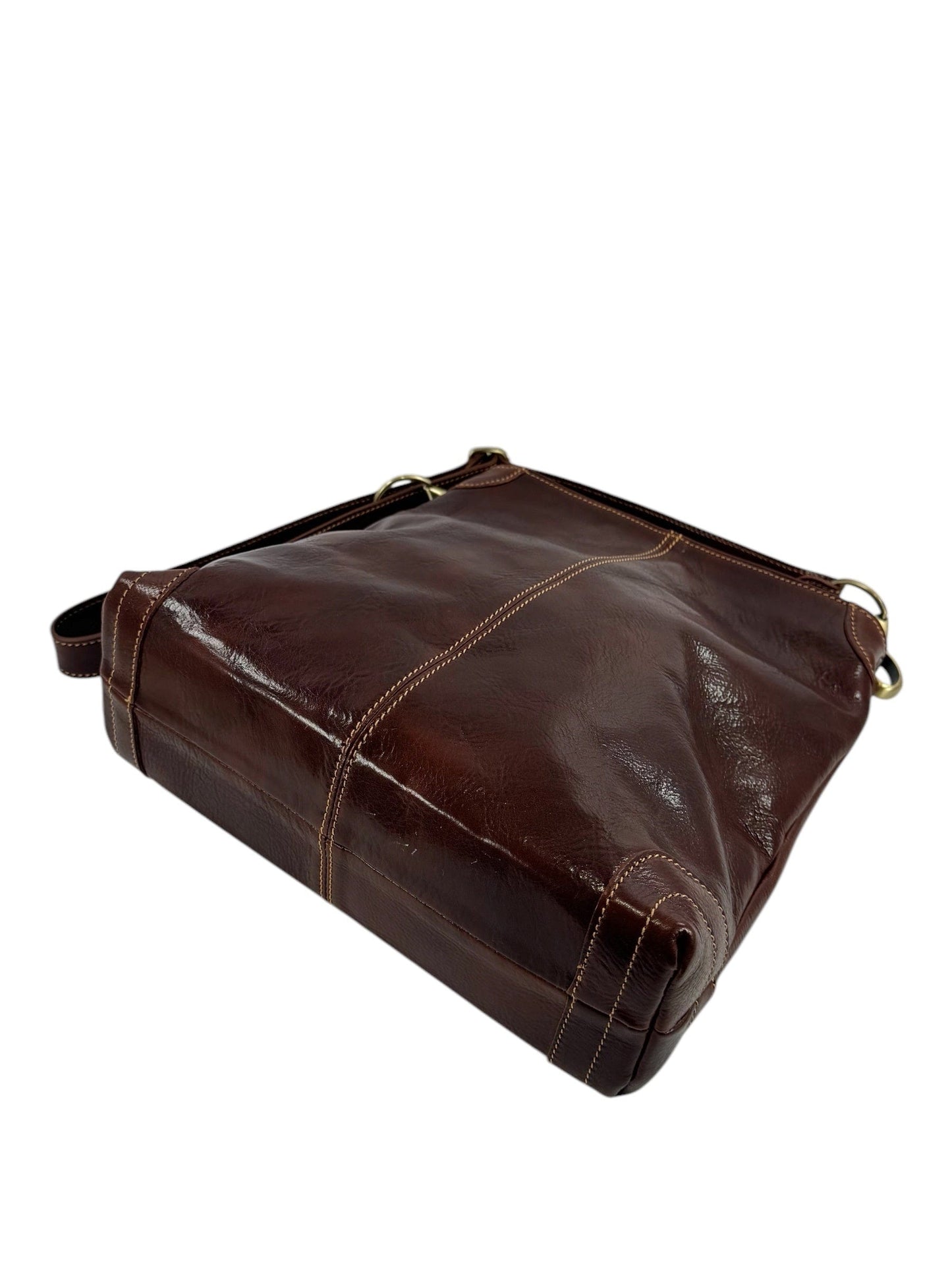 Borsa a spalla  con tracolla regolabile
