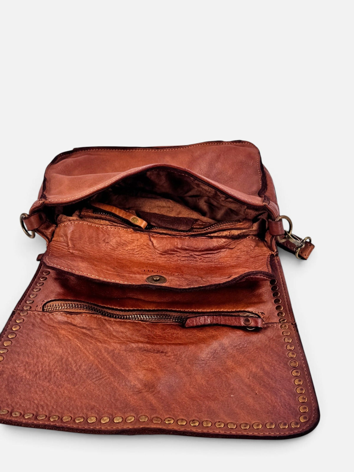Borsa Giorgina a tracolla in pelle tinta in capo