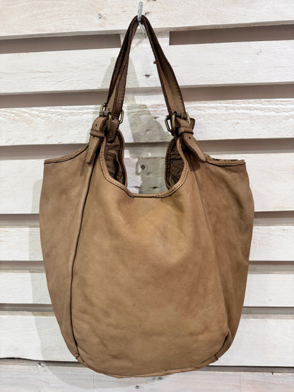 Borsa a sacca Giovanna in pelle morbida