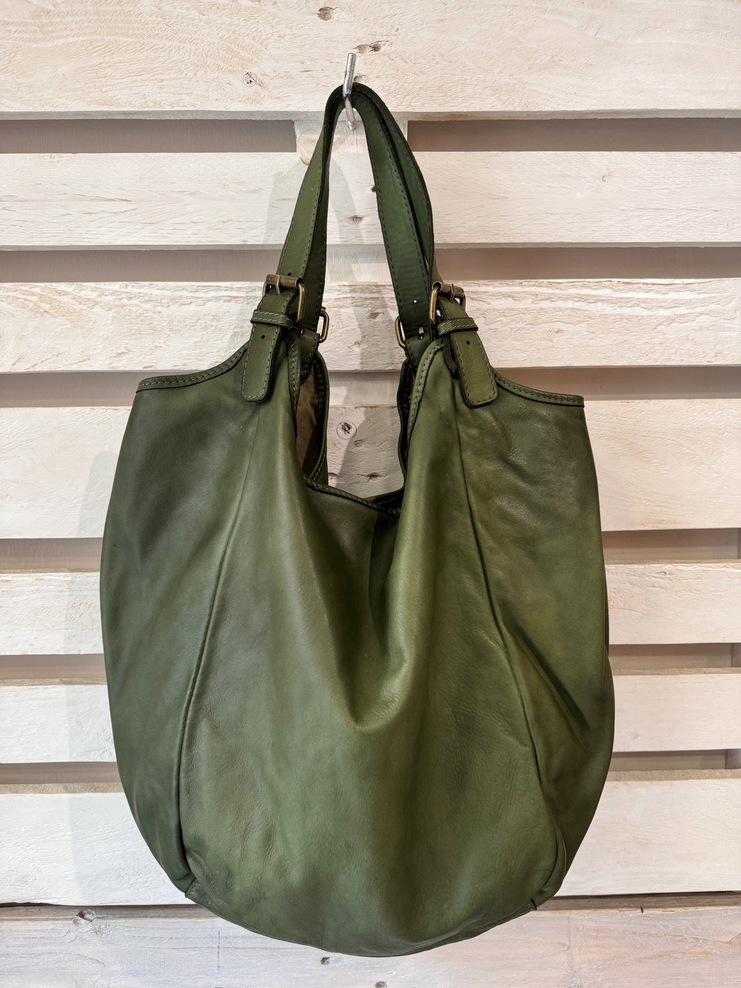 Borsa a sacca Giovanna in pelle morbida