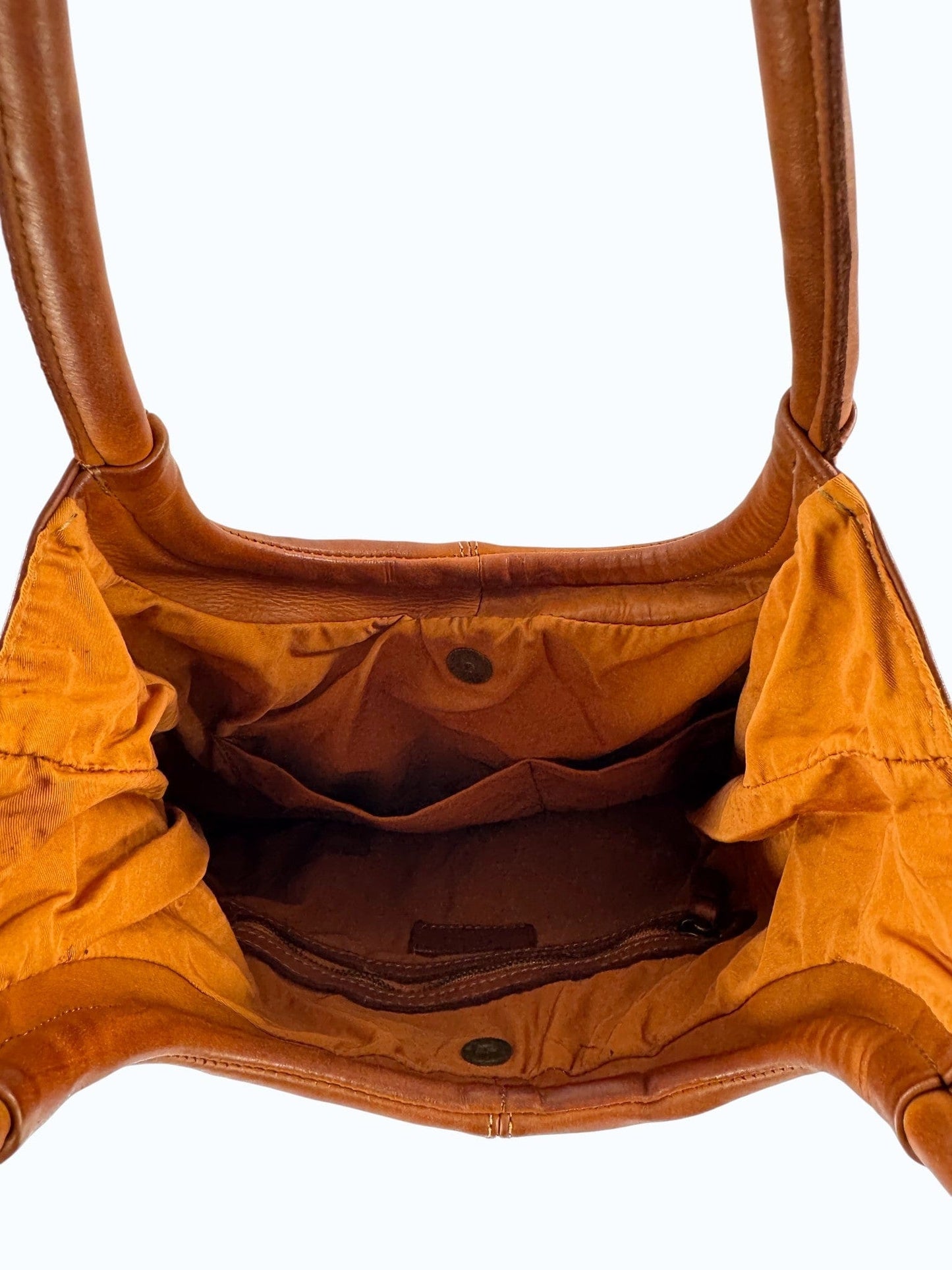 Borsa a spalla in pelle tinta lavata MH 307