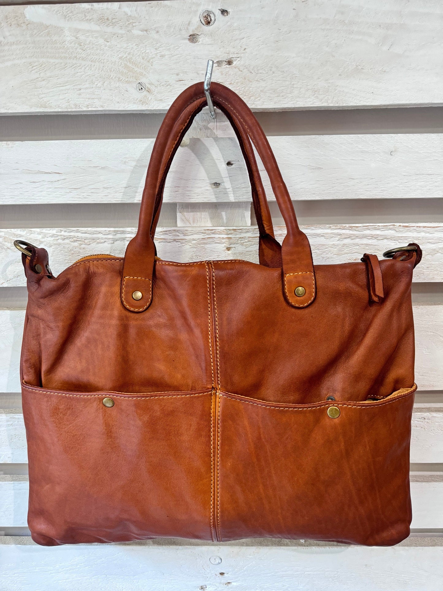Borsa in vacchetta tinta in capo Amelia con tasche esterne-Mahzel