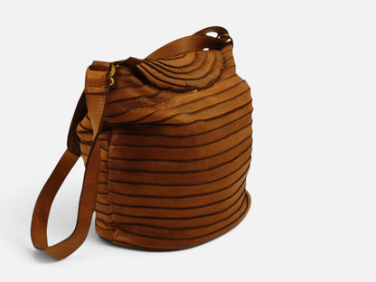 Borsa a spalla e tracolla stringata fatta a mano in pelle morbida - Mahzel