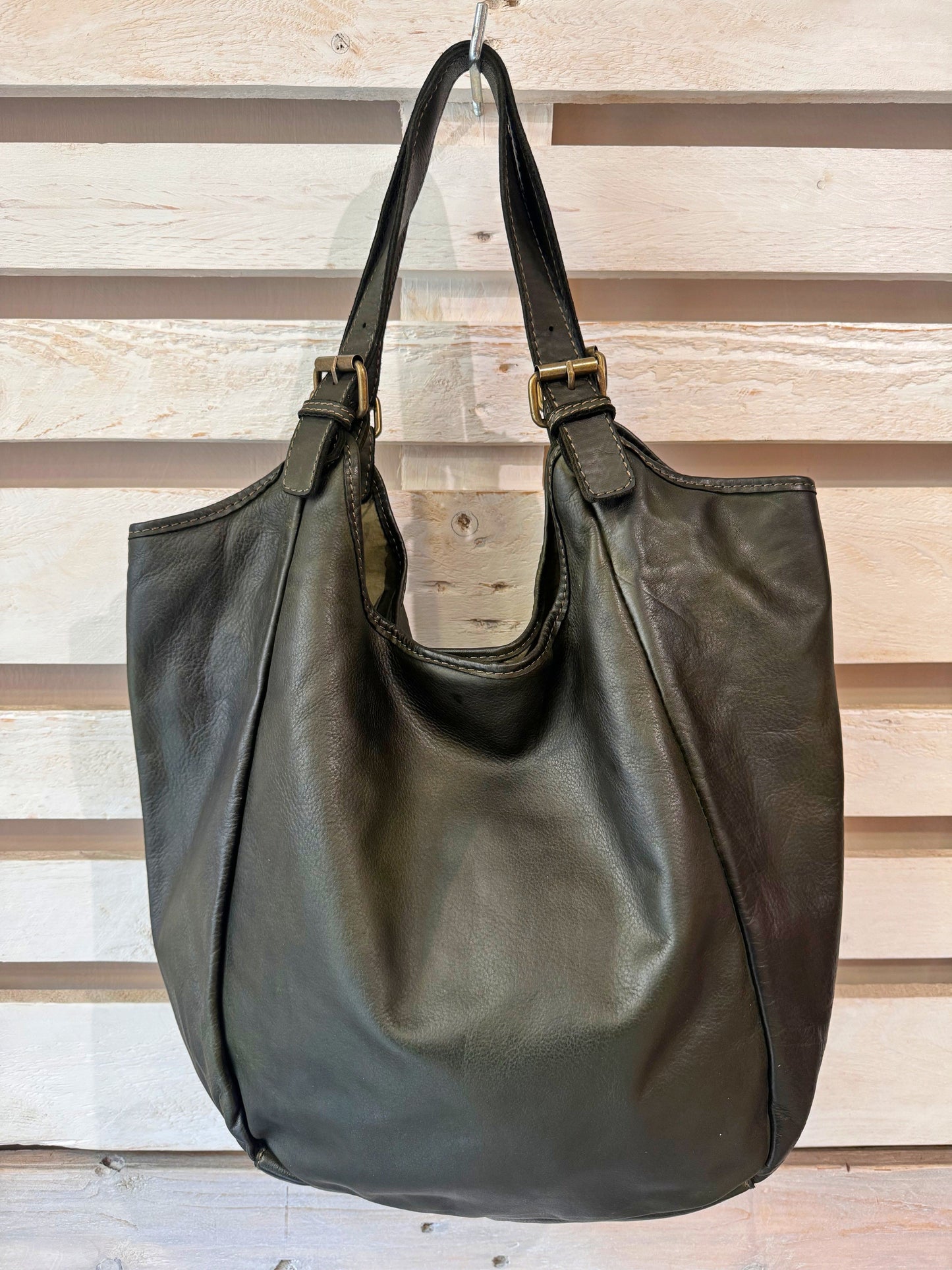 Borsa a sacca Giovanna in pelle morbida