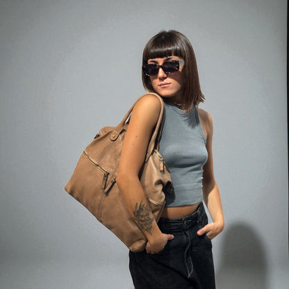Borsa in vacchetta tinta in capo Amelia con tasche esterne-Mahzel