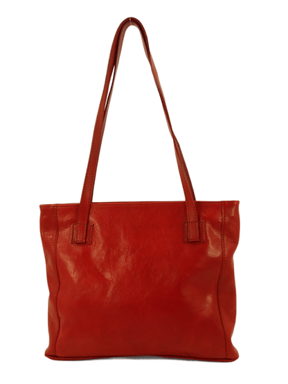 borsa a spalla in cuoio conciato al vegetale colore rosso made in italy, chiusura con zip, comoda ed intramontabile, robusta, fatta per durare nel tempo