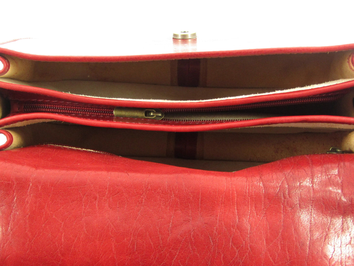 Messenger bag in cuoio conciato al vegetale - Mahzel